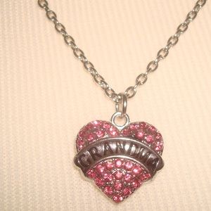 Beautiful!!  Rhinestone Necklace Pink Heart